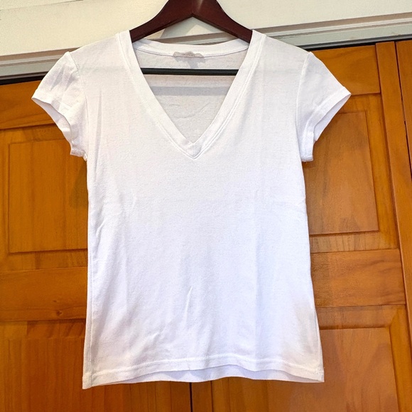 Splendid V Neck Tee Size Small White Cap Sleeve - Picture 1 of 8